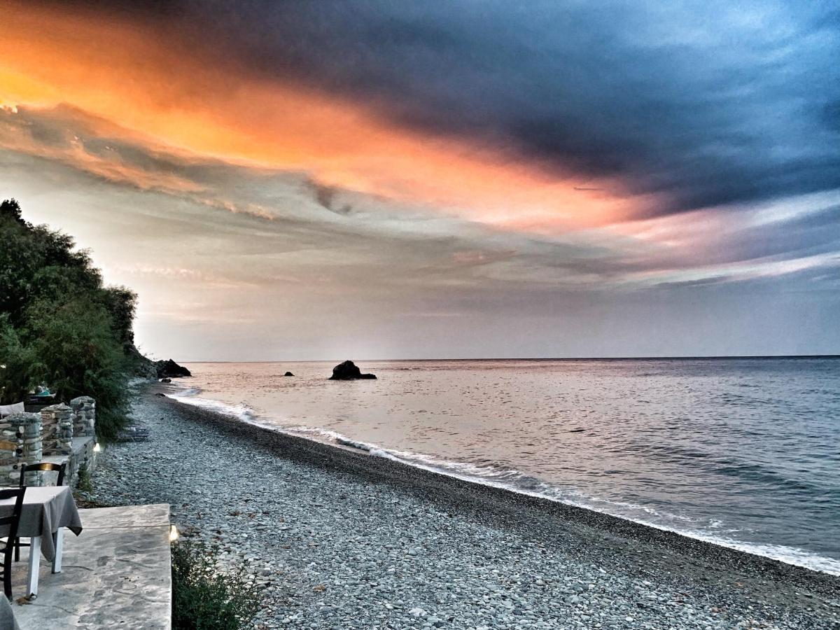 Hotel Aqua Rossa Kokkino Nero ภายนอก รูปภาพ