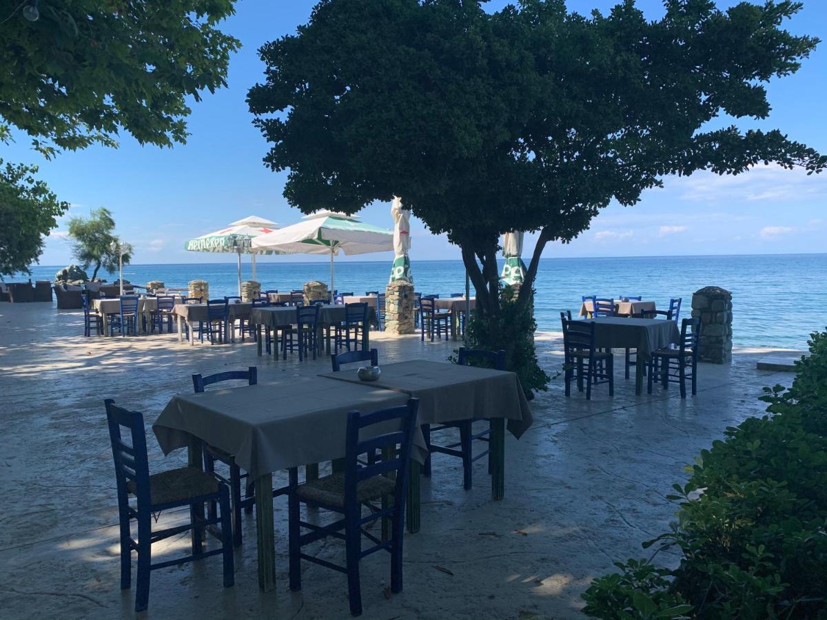 Hotel Aqua Rossa Kokkino Nero ภายนอก รูปภาพ