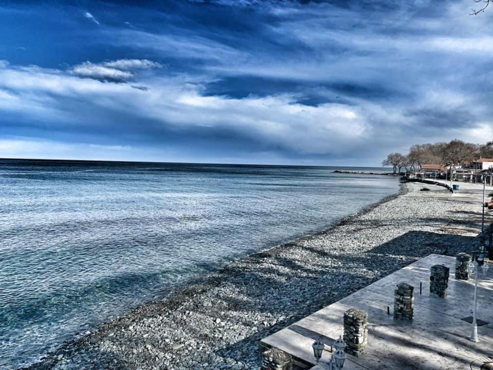 Hotel Aqua Rossa Kokkino Nero ภายนอก รูปภาพ